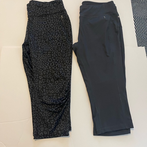 DANSKIN Capri Athletic Bundle Large - Picture 2 of 7